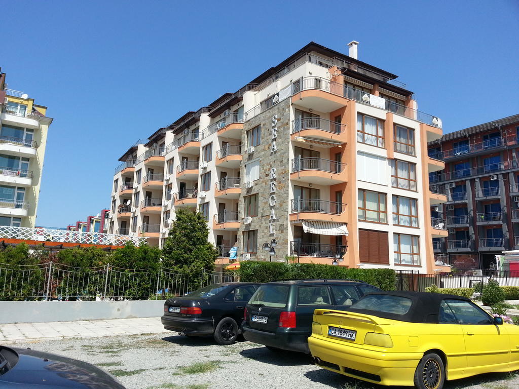 Menada Sea Regal Apartments ซันนีบีช ภายนอก รูปภาพ