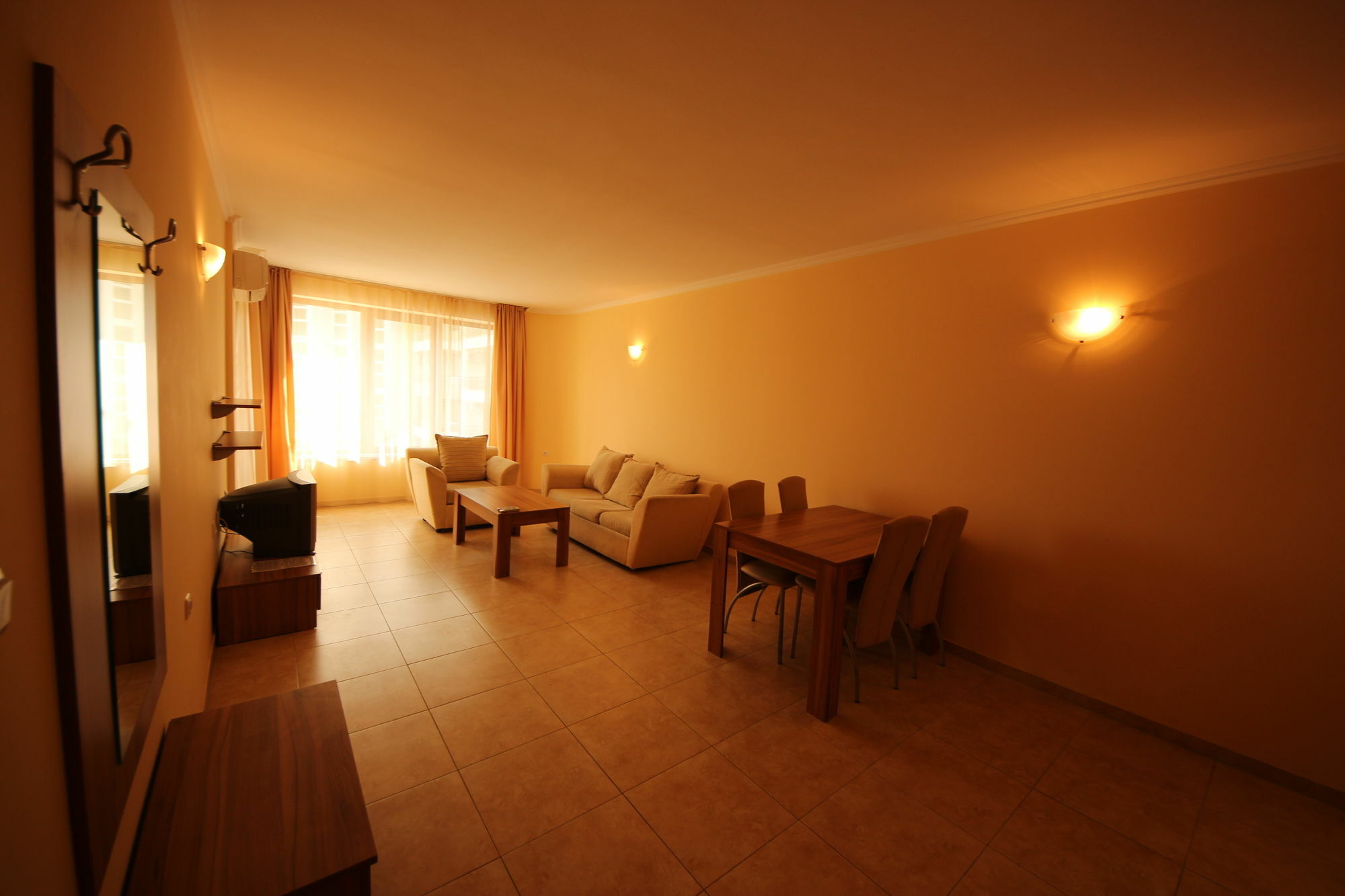Menada Sea Regal Apartments ซันนีบีช ภายนอก รูปภาพ