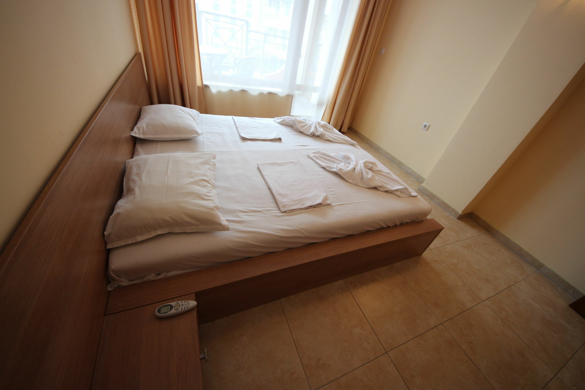 Menada Sea Regal Apartments ซันนีบีช ภายนอก รูปภาพ